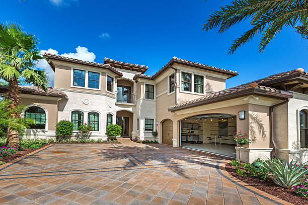Best Driveway Paving Contractor  in Bloomfield, MO